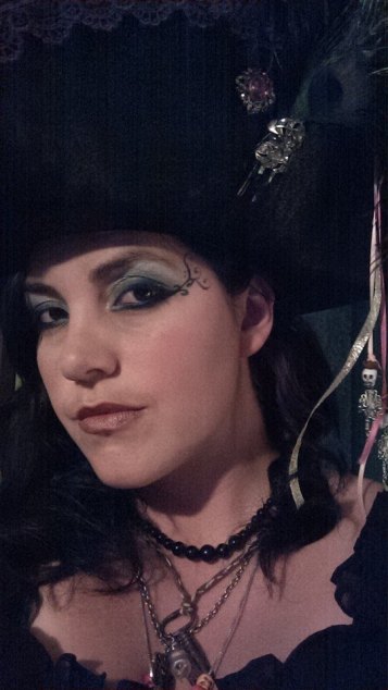 Author Christi Taijeron